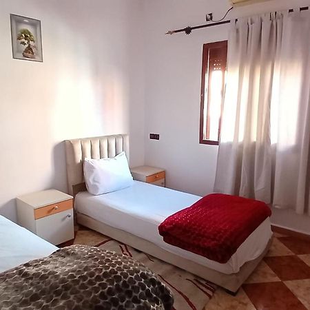 Residence Rosas Ouarzazate Buitenkant foto